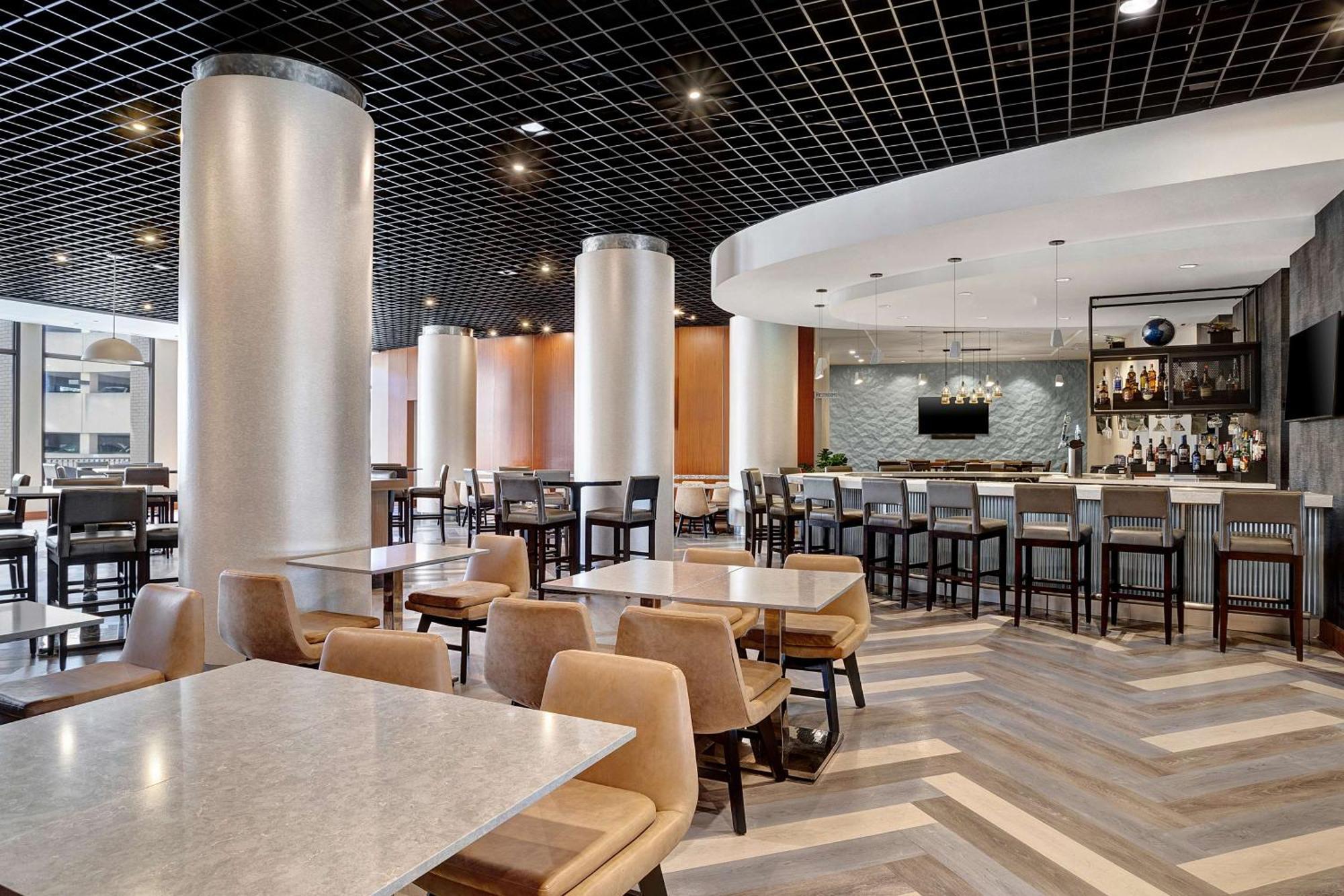 Hyatt Regency Dfw International Airport Hotel Grapevine Bagian luar foto